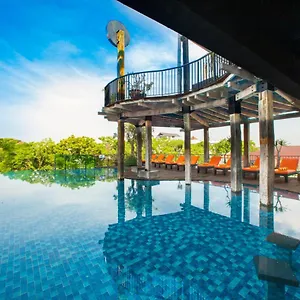 Sun Island Y Hotel
